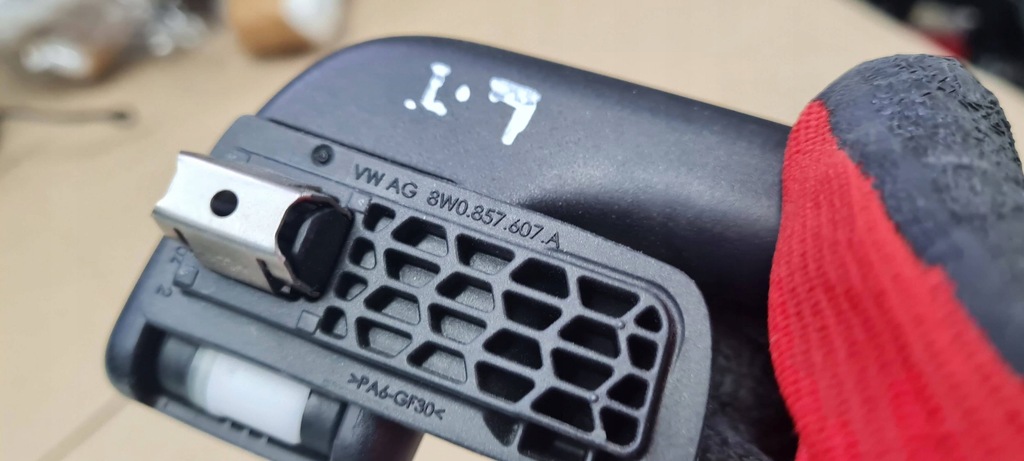 фото №10, Sq8 4m rsq8 q8 ручка стельовий ліва лівий задня sline 8w0857607a a4 b9 a5