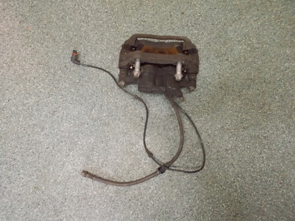 фото №1, Mercedes glk 204 x204 суппорт тормозной перед правый