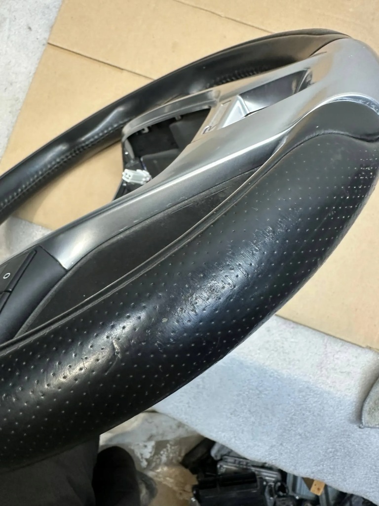 фото №12, Volvo v60 2012 кермо