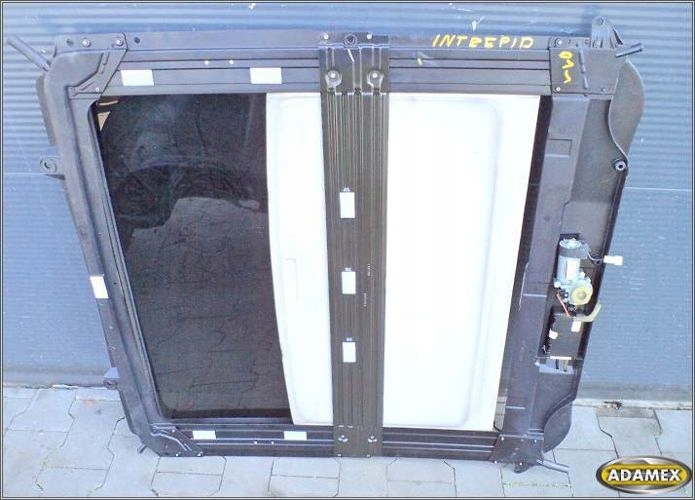 фото №4, Dodge intrepid 2.7 2001r - люк