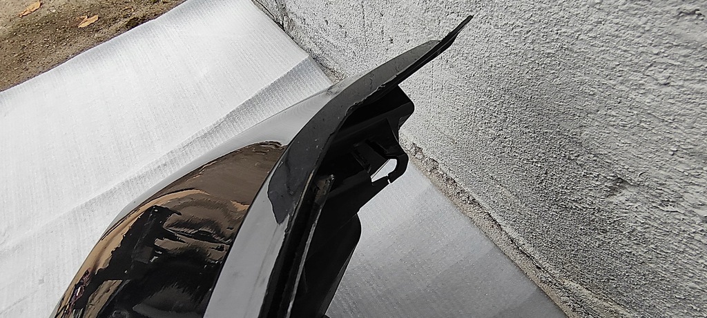 фото №10, Задняя накладка na крышка крышка багажника задняя bmw ix