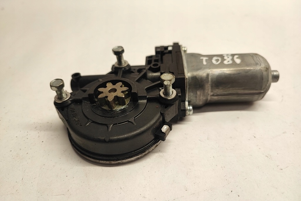 фото №9, Механизм доводчик крышки багажника dodge durango wd a9561313a 3.6l