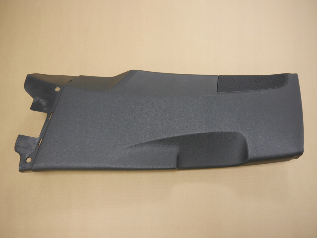 фото №1, Audi q7 4m защита стойка левая 4m0867239f