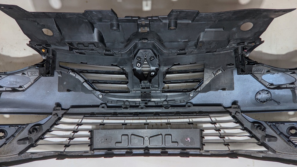 фото №13, Бампер передний renault megane iv