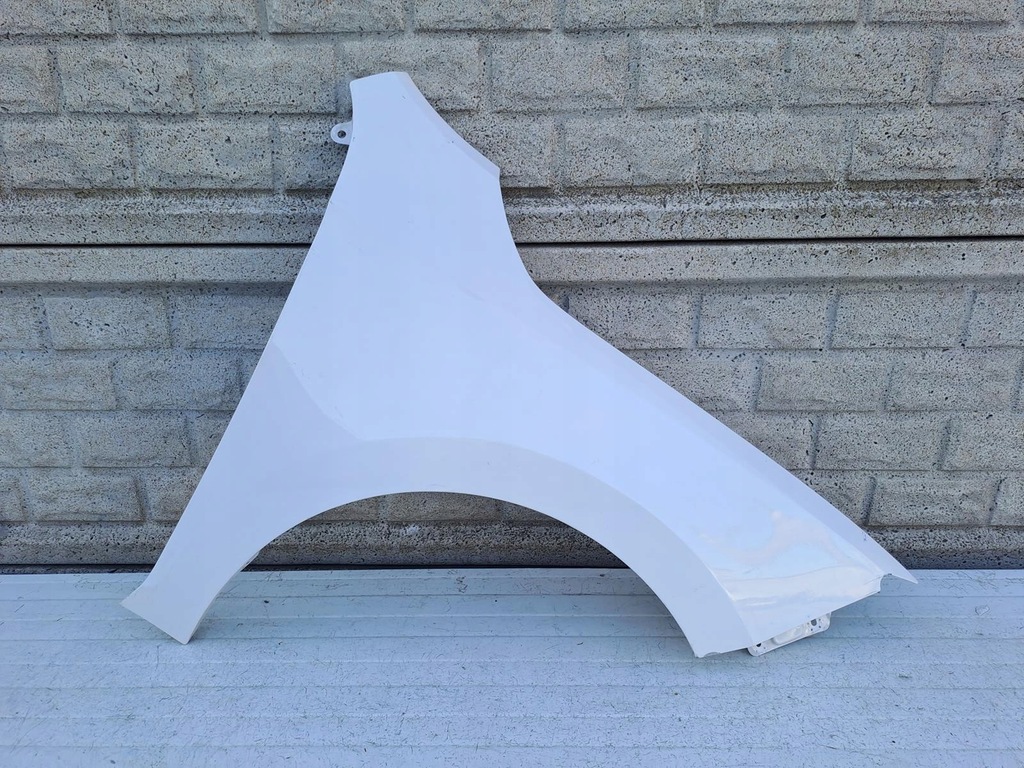 фото №1, Skoda rapid toledo iv lift крила передній правий оригінал