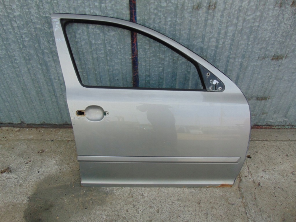 фото №1, Двері правий перед skoda octavia ii kombi lift 9202