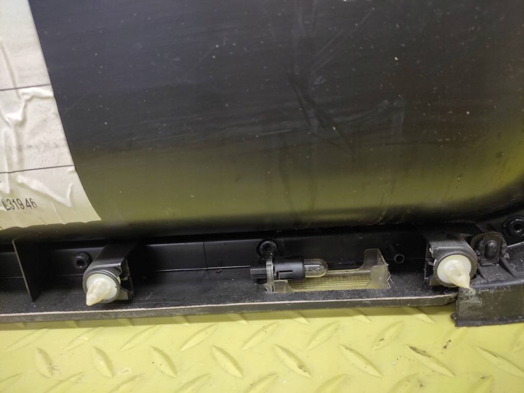 фото №11, Land rover discovery iii обивка обшивка дверь левый перед