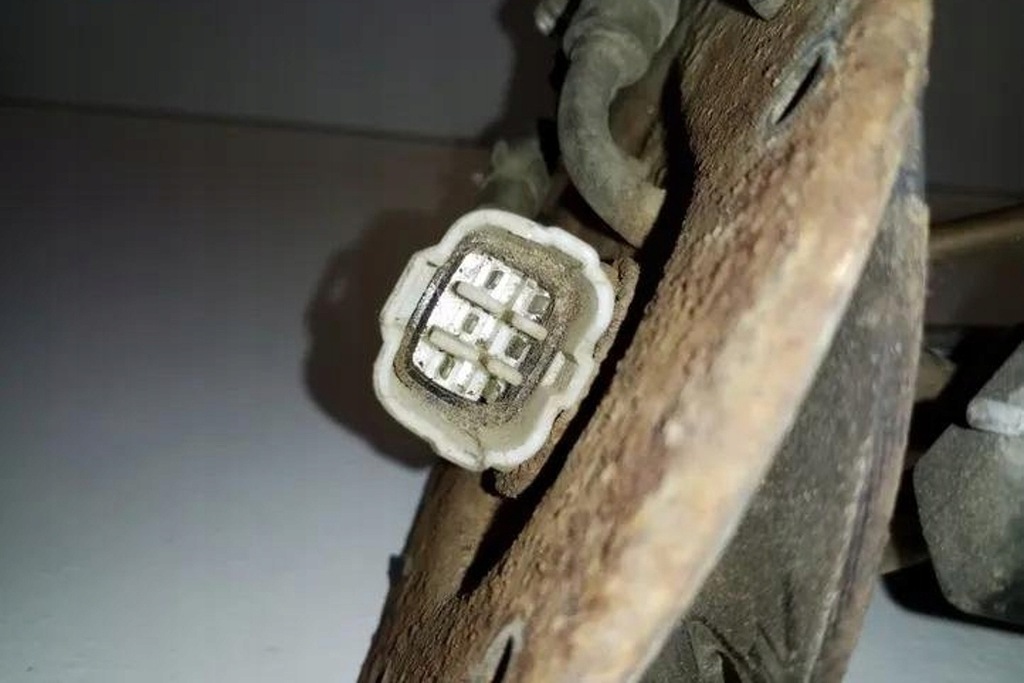 фото №6, Насос бака топлива subaru legacy v bm 42021ac010 2.2l бензиновый 191kw 1996