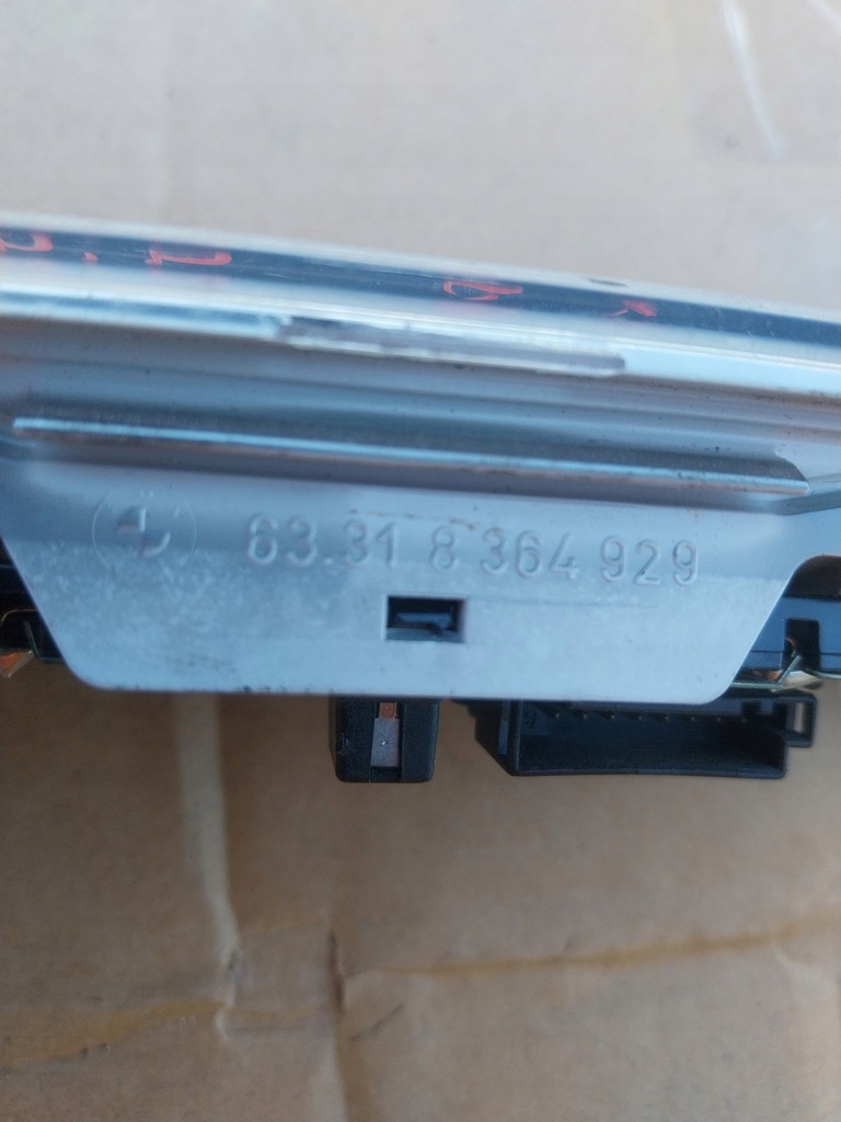 фото №5, Лампа стельовий салону bmw e46 e53 e63 8364929