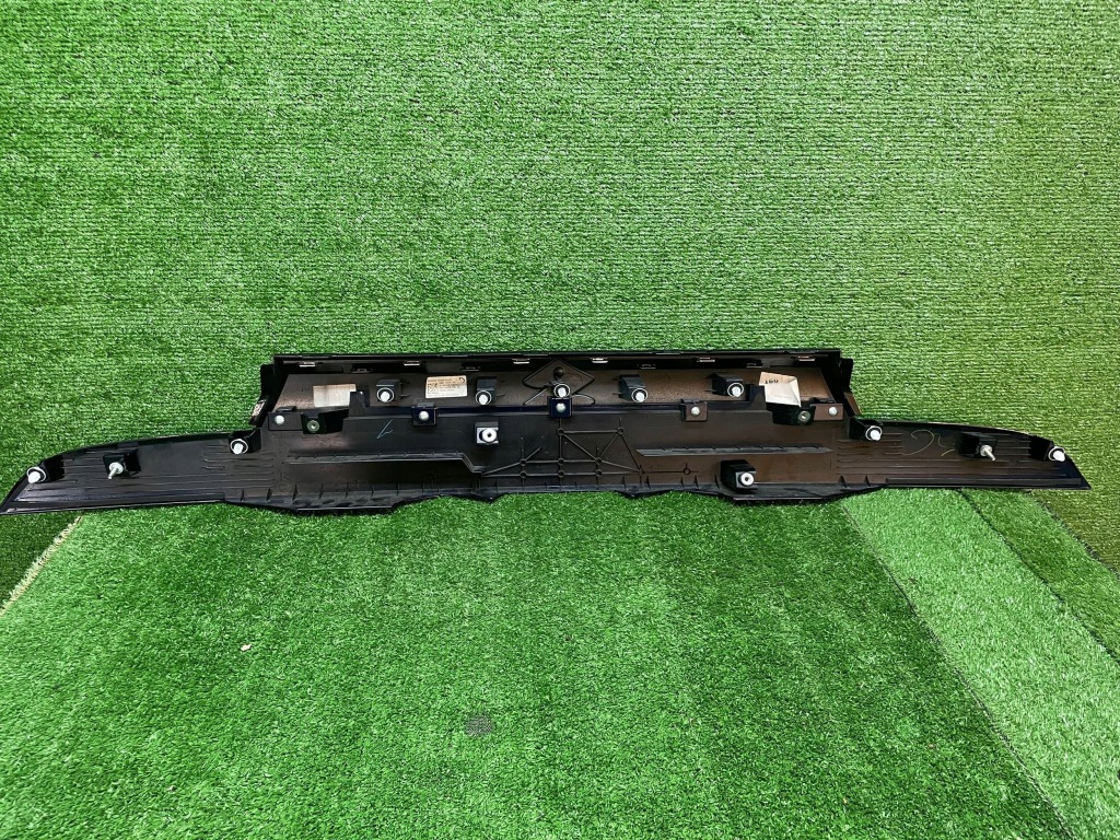 фото №9, Suzuki sx4 s-cross 2022 с задний спойлер крышки задний / багажника