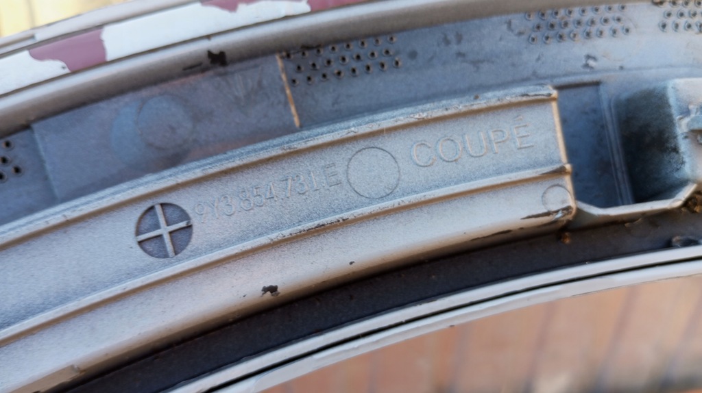 фото №7, Porsche cayenne coupe молдинг накладка крыла левая задняя задняя 9y3854731e