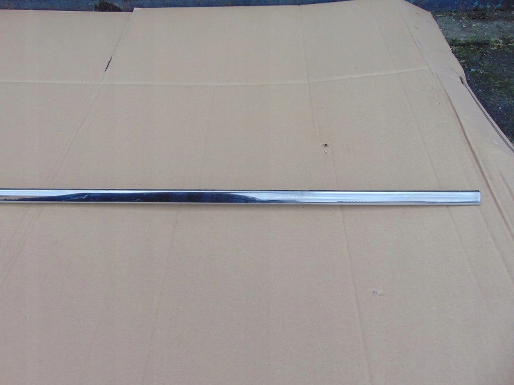 фото №3, Молдинг хром двері правий перед opel ampera 1 2011-