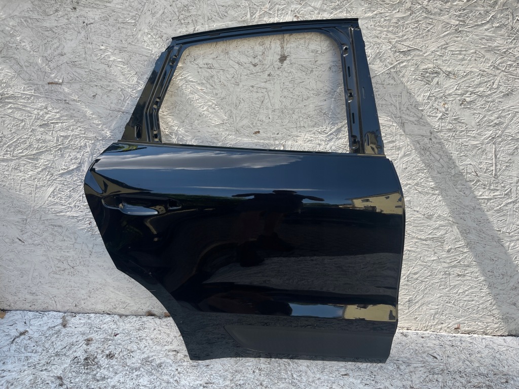 Купить Дверь задний  задние правое porsche macan 95b