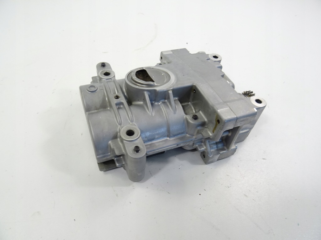 фото №1, Outlander iii 2.0 бензин насос масла