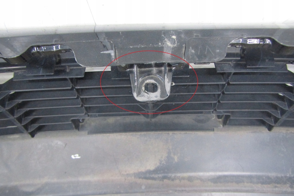 фото №15, Бампер перед передний toyota hilux 8 viii 15-18