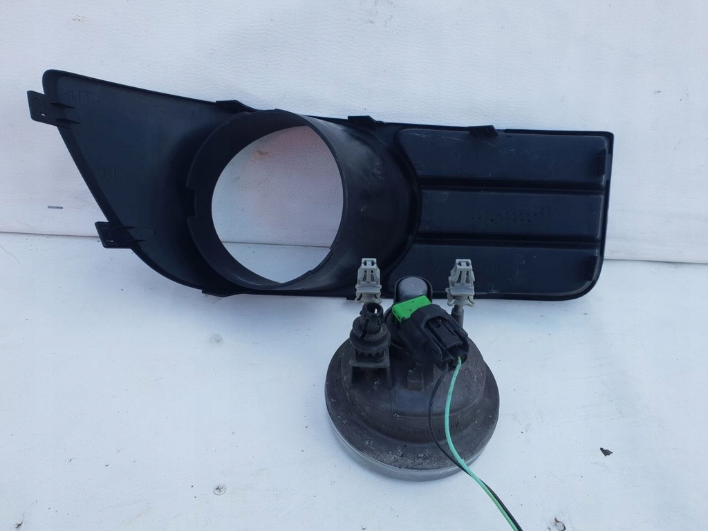 фото №7, Suzuki sx4 sx-4 06-09 решётка противотуманная фара бампер перед