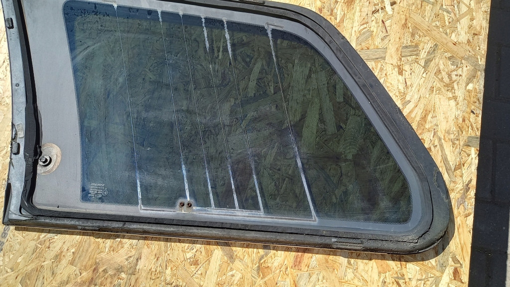 фото №6, Скло кузовна права volvo xc90 00r