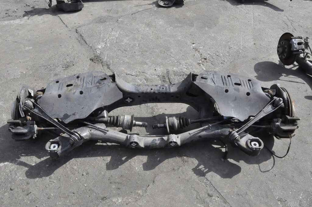 фото №10, Bmw f32 підвіска балка задня