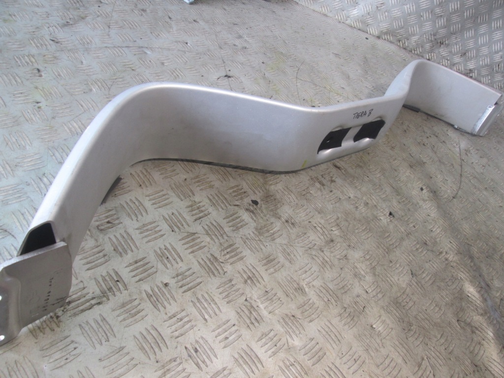 Купить Накладка подголовников 93162193 opel tigra b 04-09