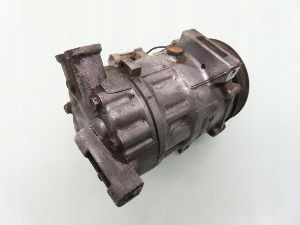 Компрессор кондиционера opel vectra c 1.8 13217307 в Украине