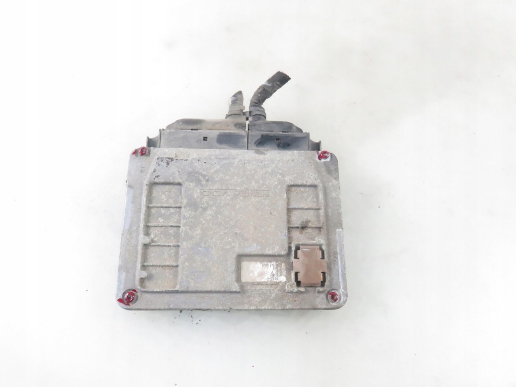 фото №6, Блок управления vw golf v 1.6 06a906033em