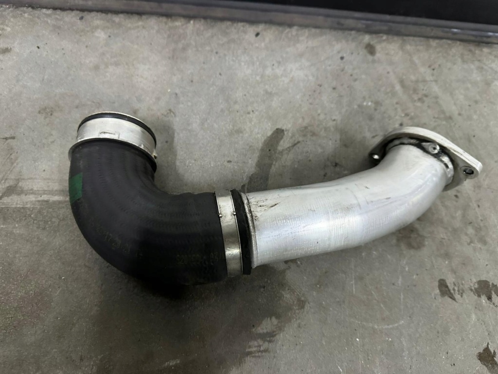 фото №1, Mercedes benz s klasa w222 патрубок шланг труба інтеркулер a6420908137