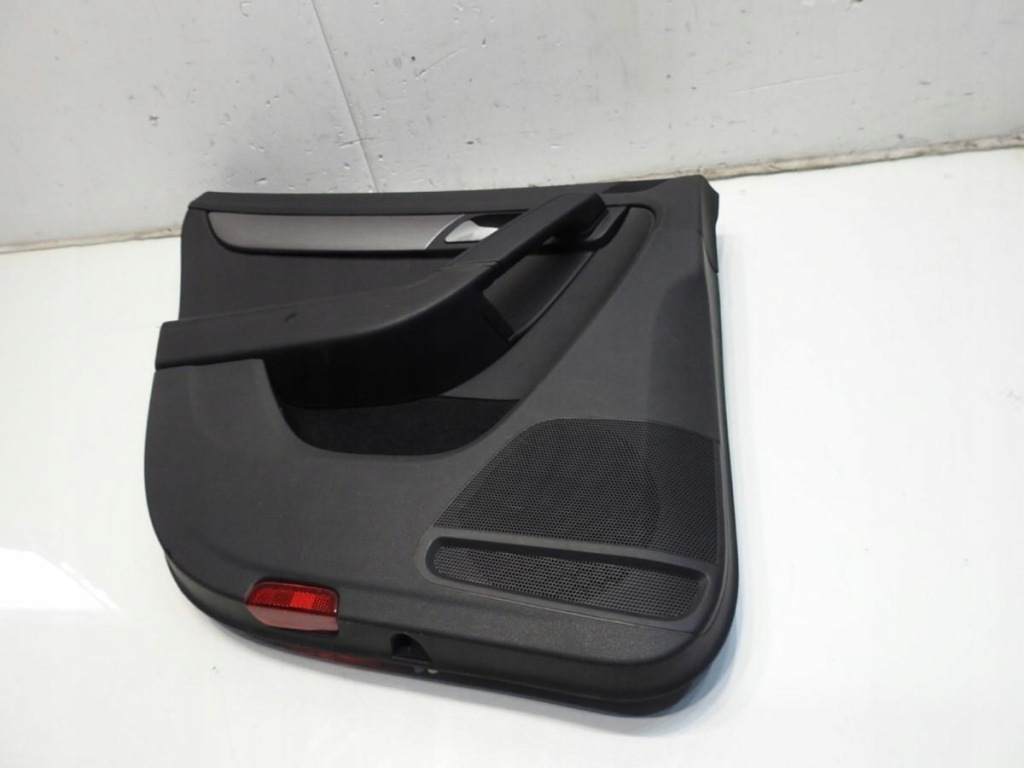 фото №8, Оббивка двері лівий задня vw passat b7 kombi 3af867211