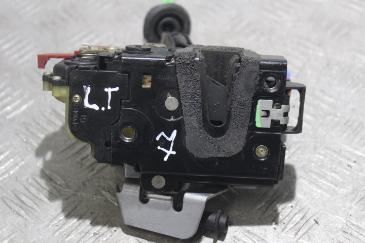 фото №1, Замок лівий задня двері audi a8 d3 4.2 8v