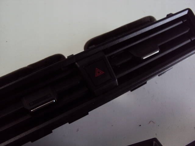 фото №3, Ґрати обдув seat arona 1.0 tsi 19 r