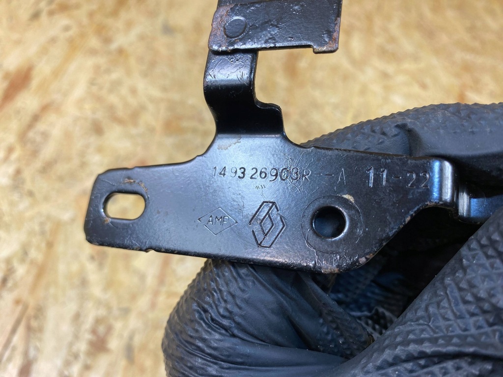 фото №9, Кронштейн кронштейн клапана вакууму пального renault clio v 149326903r