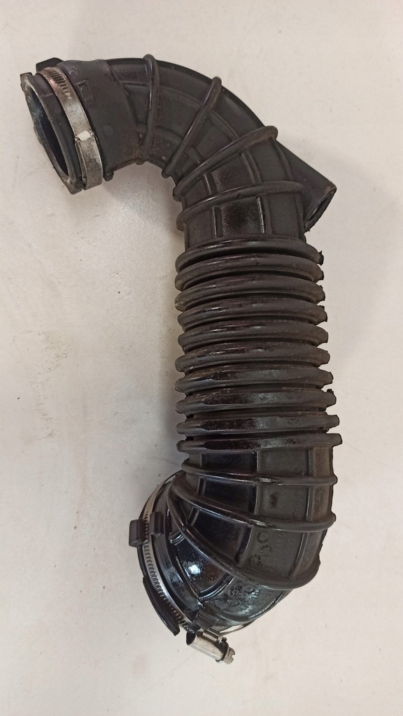 фото №1, Audi a5 8t a4 b8 2.0tdi wąż труба шланг воздуха