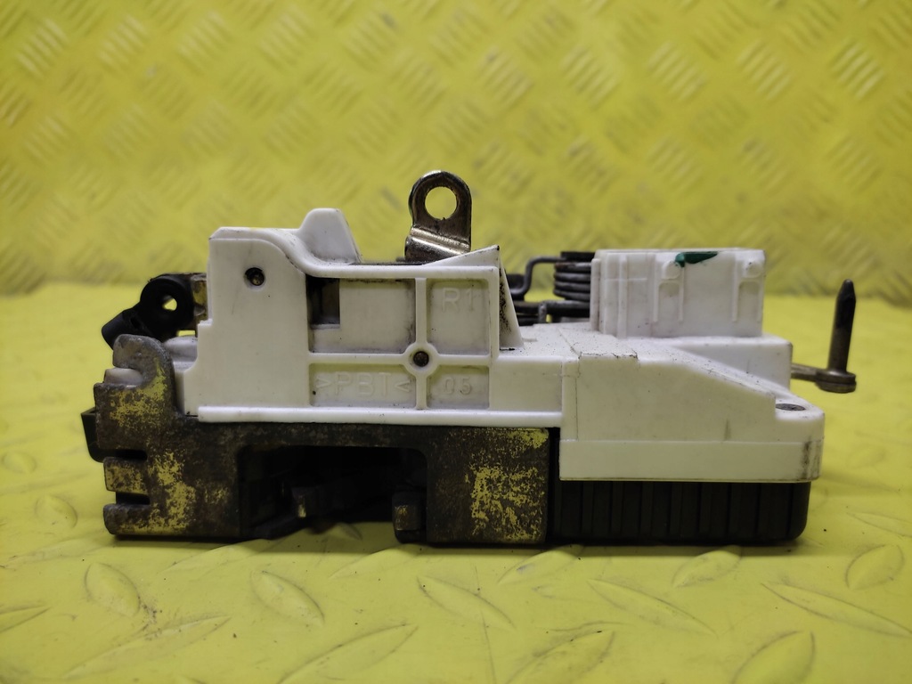 фото №4, Citroen c8 замок двері правий перед