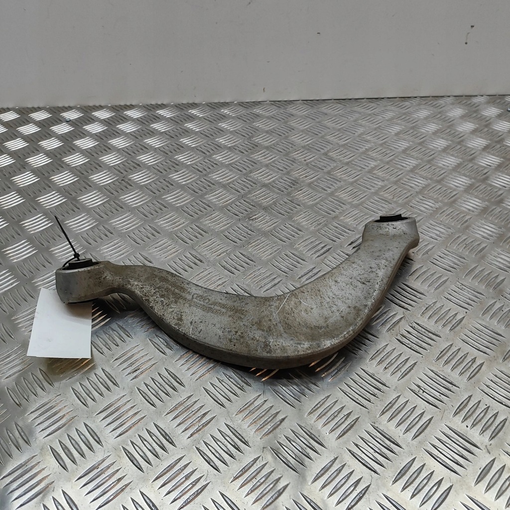 фото №7, Porsche macan 95b 2021 правая сторона верхний рычаг задний