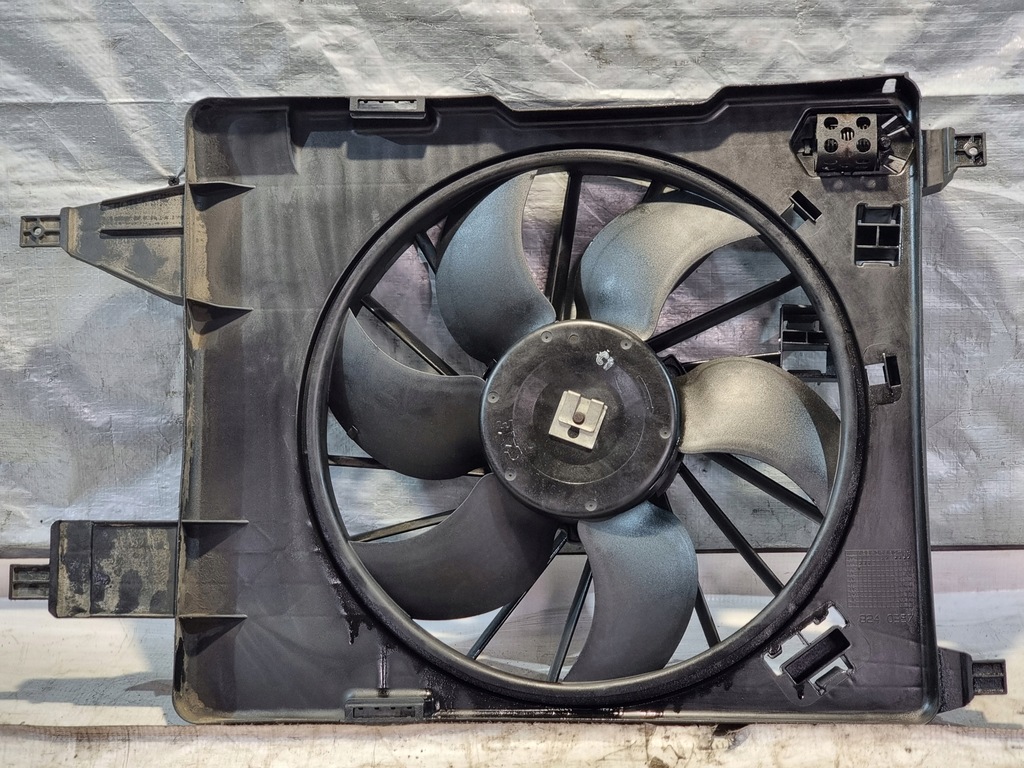 фото №9, Вентилятор радиатора оригинальный номер 8200151464 renault megane ii 1.5 dci 60kw 03r