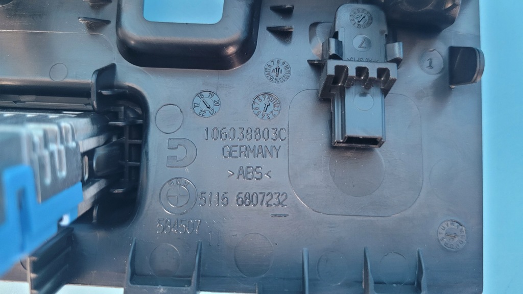 фото №8, Bmw 3' g20 330e 21r роз'єм port usb захист тунель 6807232 8711939