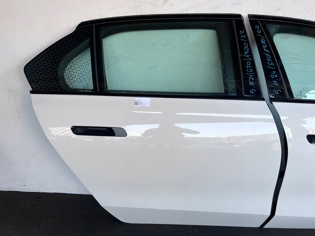 фото №7, Дверь правый перед задняя bmw 7 g70 цвет a300