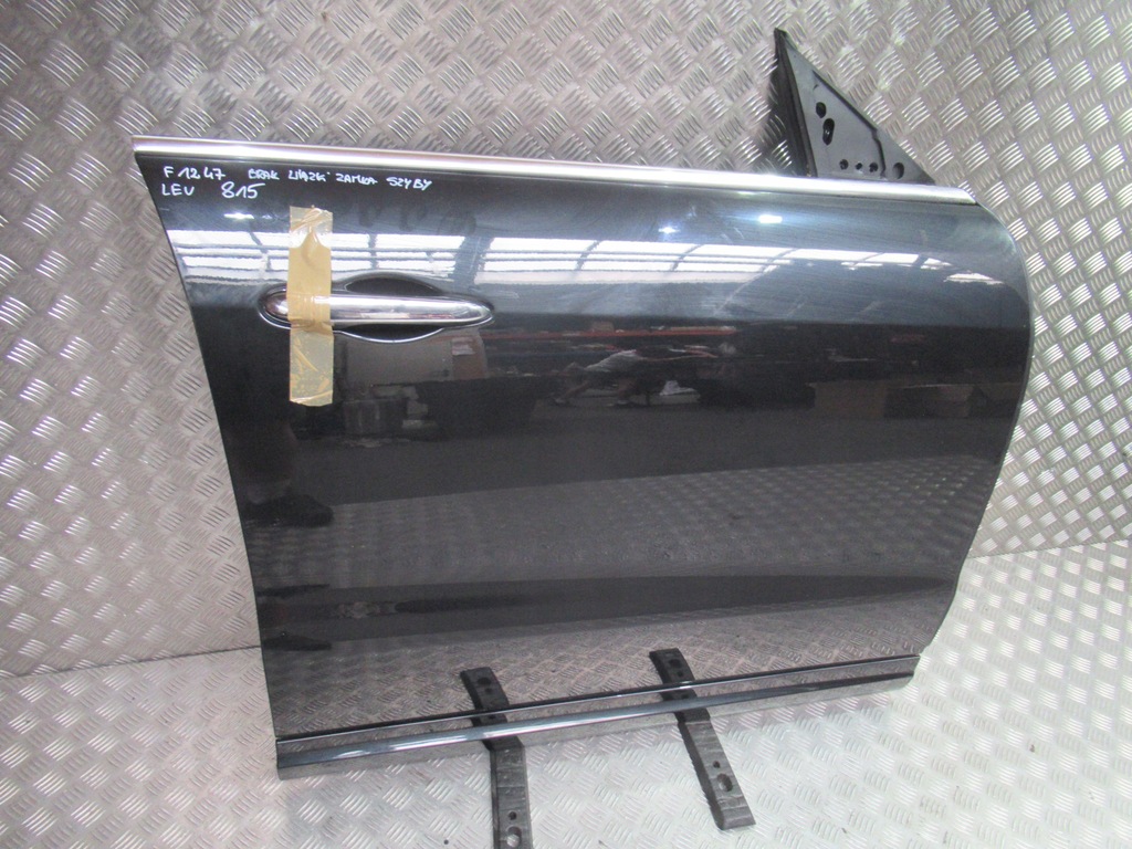 фото №1, Maserati levante дверь правый перед 815 f1247