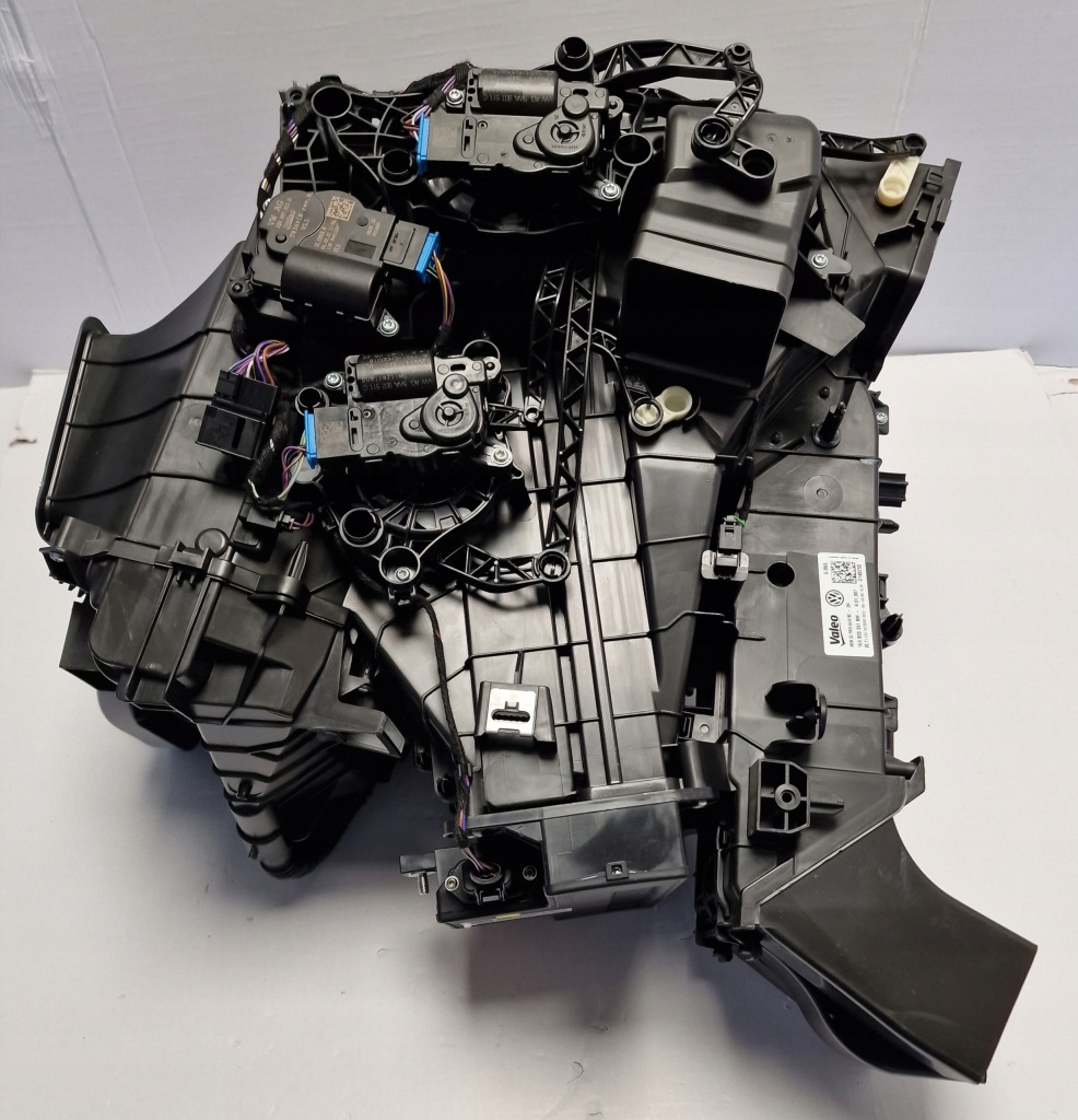 фото №16, Vw id.3 обігрівач valeo nowa 1ea820351bm