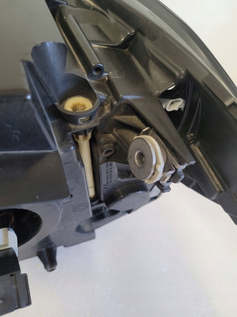 Купить Bmw x1 f48 lci рестайлинг  фара правый  full led правая  5a01172