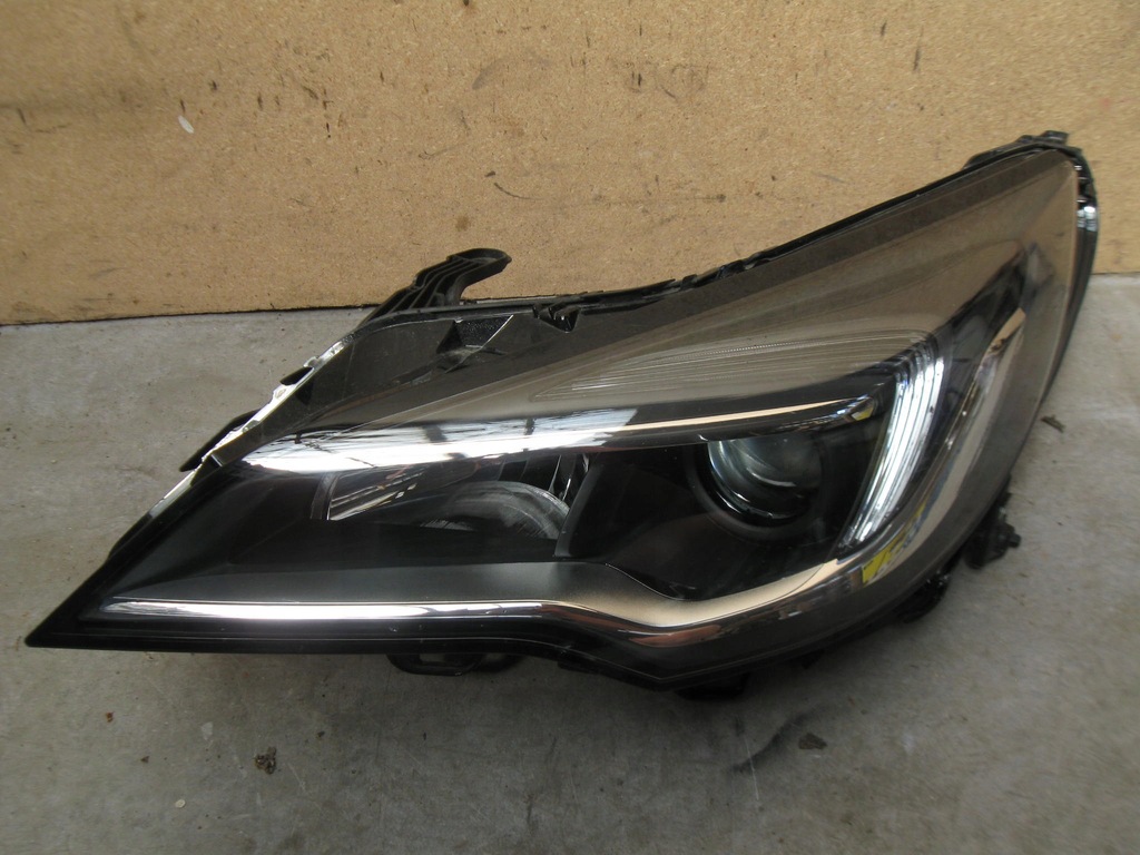 фото №1, Лампа перед передняя левая opel astra v k led