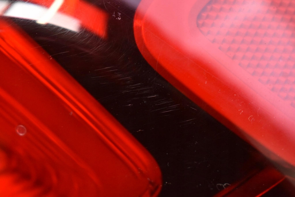 фото №8, Лампа правая задняя задняя 92402-h8 kia rio 4 iv 5d hb 16-20