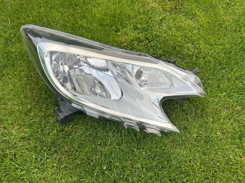 фото №1, Nissan note ii 2 e12 13- лампа права тонована оригінал 260103wf0a