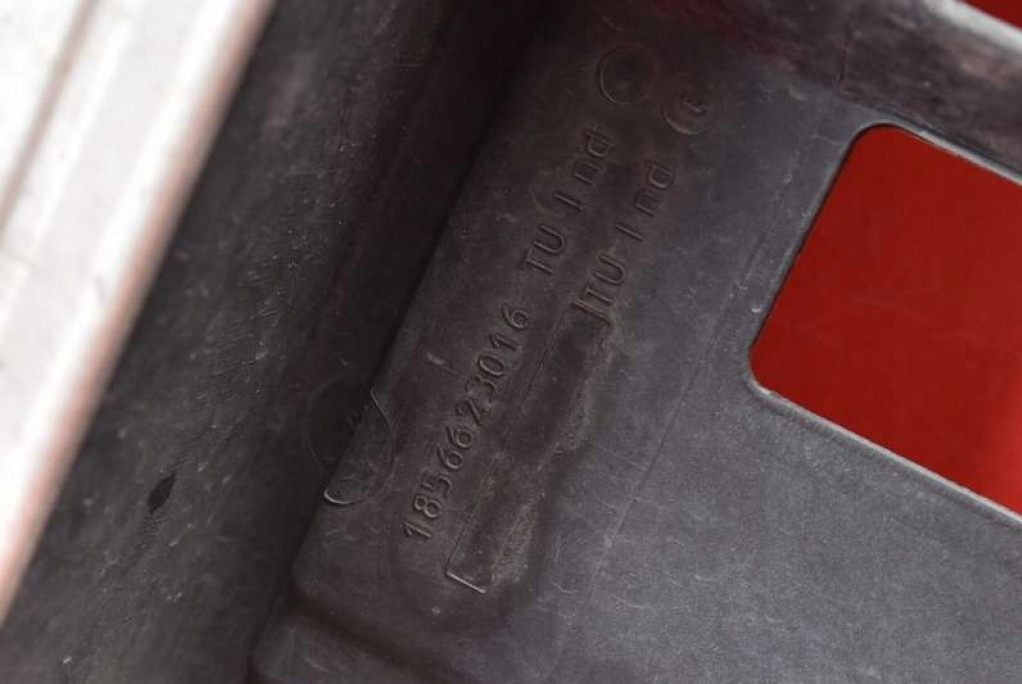 фото №15, Pas передний усилитель 9646174680 peugeot 1007 1.4 8v 75 km 05-09