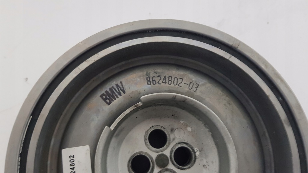 фото №1, Шкив гаситель колебаний bmw f45 8624802