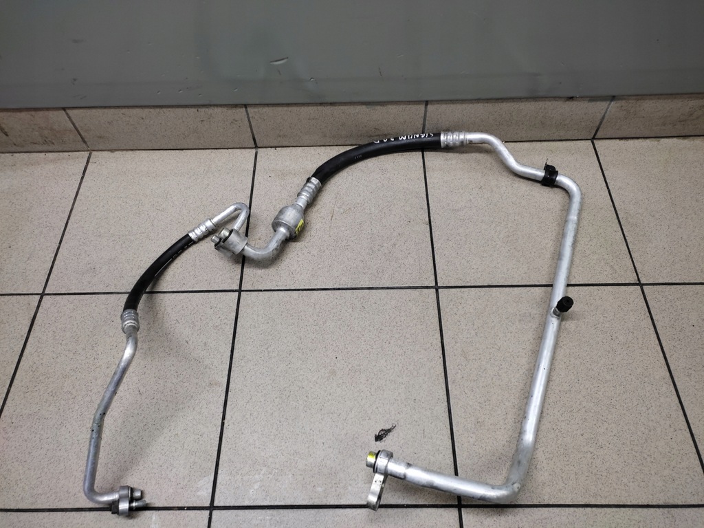 фото №2, Opel signum 2.2 d шланг трубка кондиционера