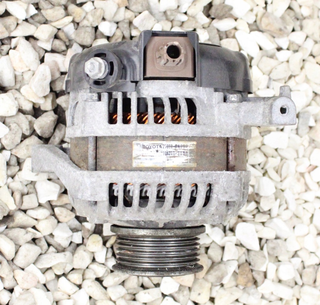 фото №1, Toyota yaris iii auris генератор 1,4 d4d 27060-0n090