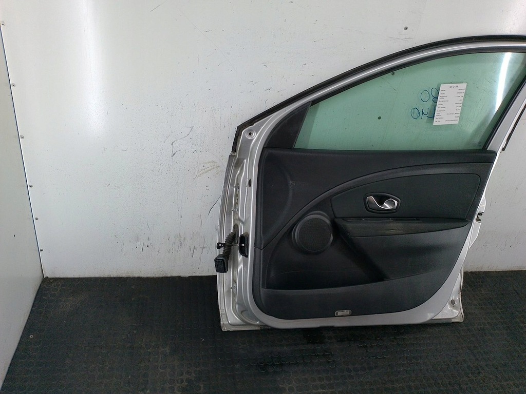 фото №9, Дверь перед правый renault megane iii ted69