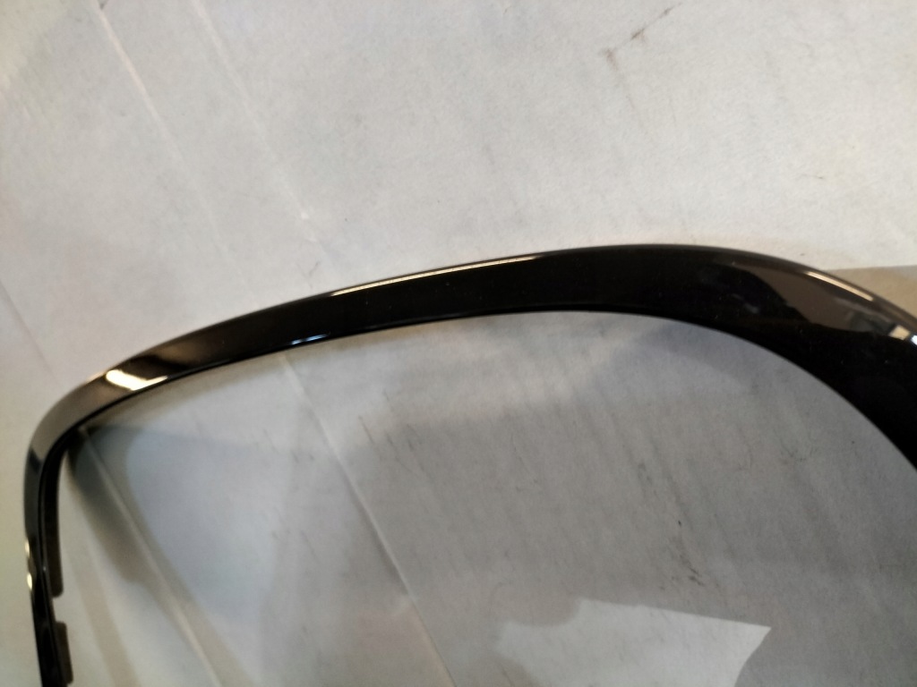 фото №4, Рамка лампи задній права blackline mini f55 f56