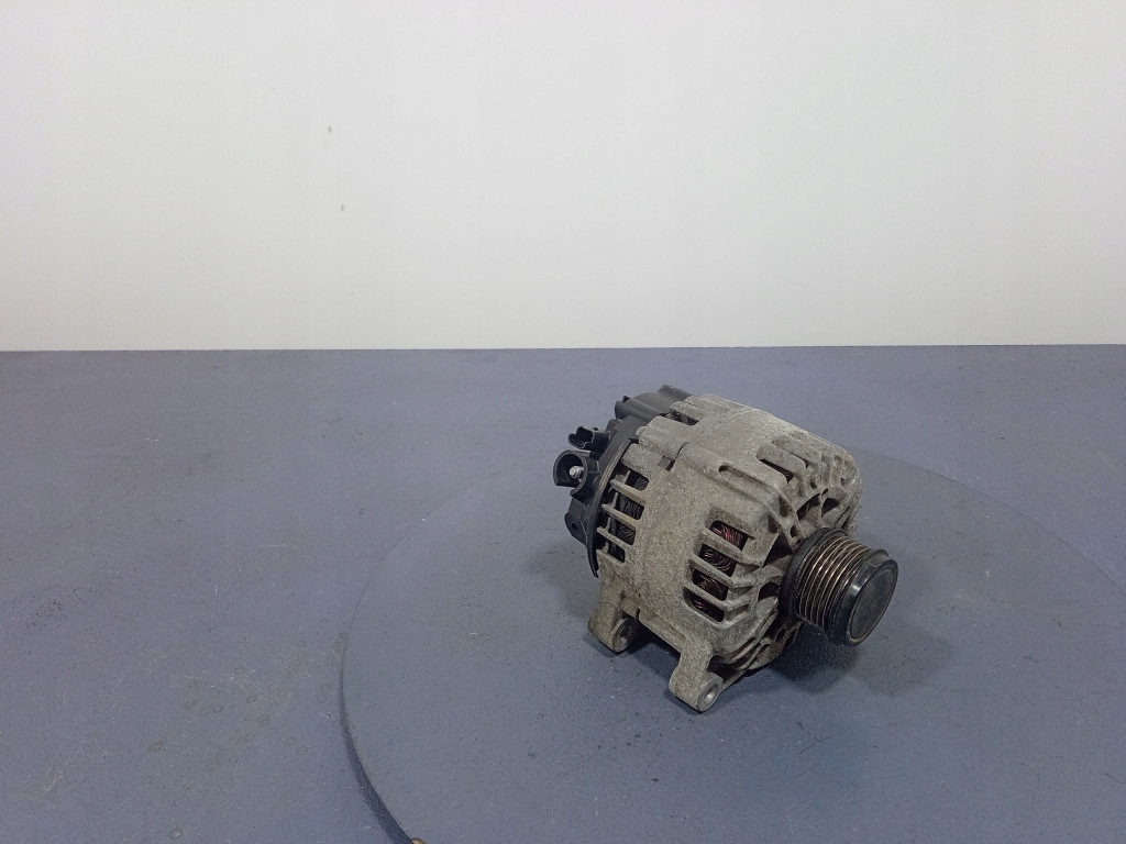 фото №1, Citroen c4 cactus 14- 1,6 bluehdi генератор 9678058680