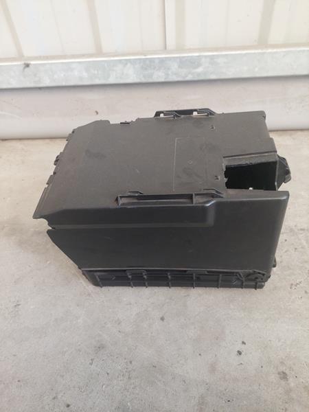 фото №1, Citroen c3 iii 16- основа акумулятор захист 9801801880